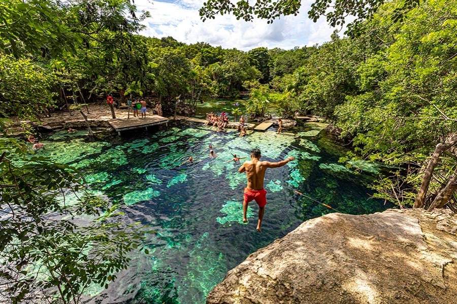 Cenote Azul Jump