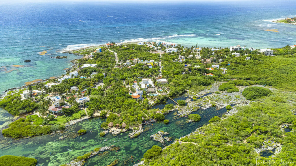 Caleta Yalku Overview