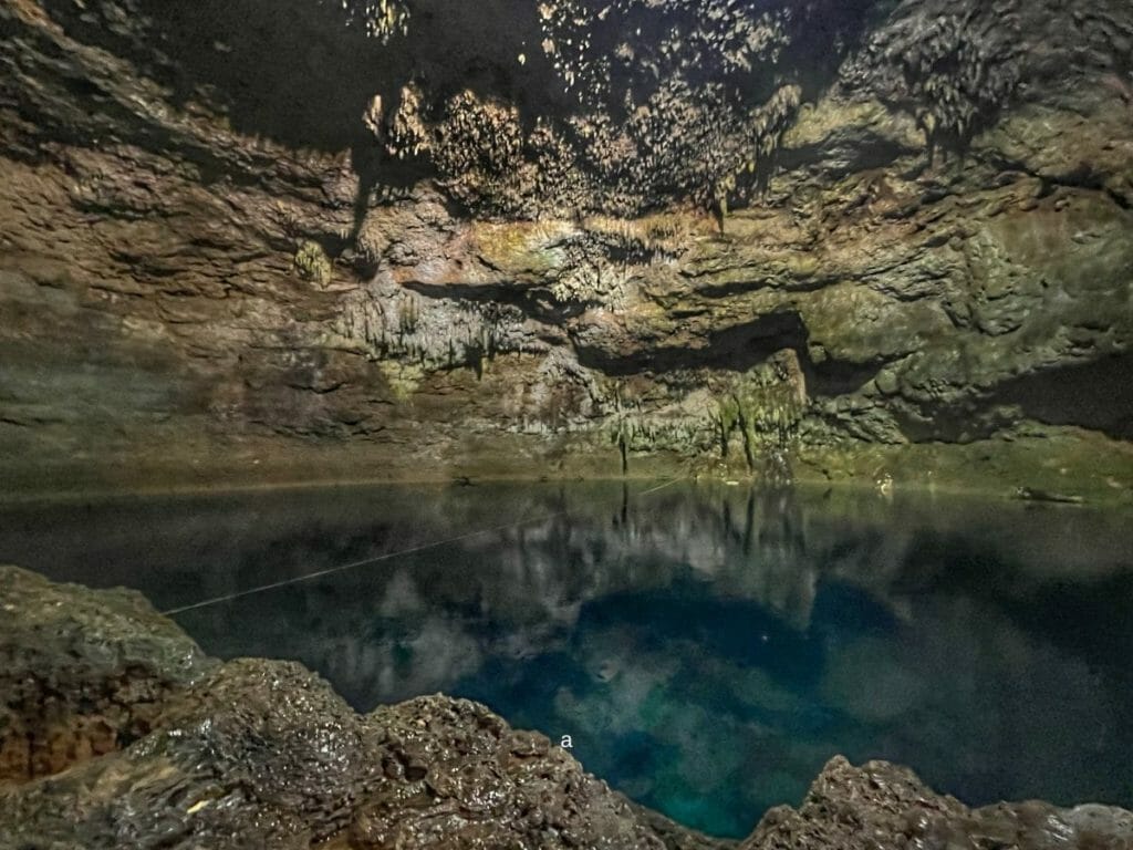 Cenote Tankach-ha water