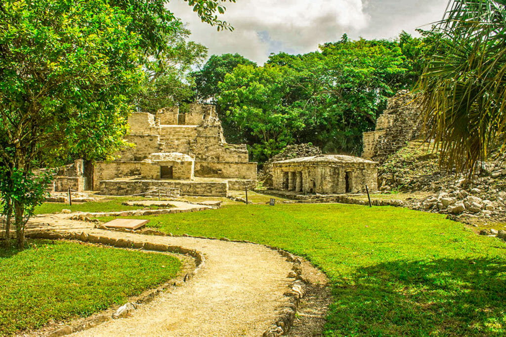 muyil ruins mexico