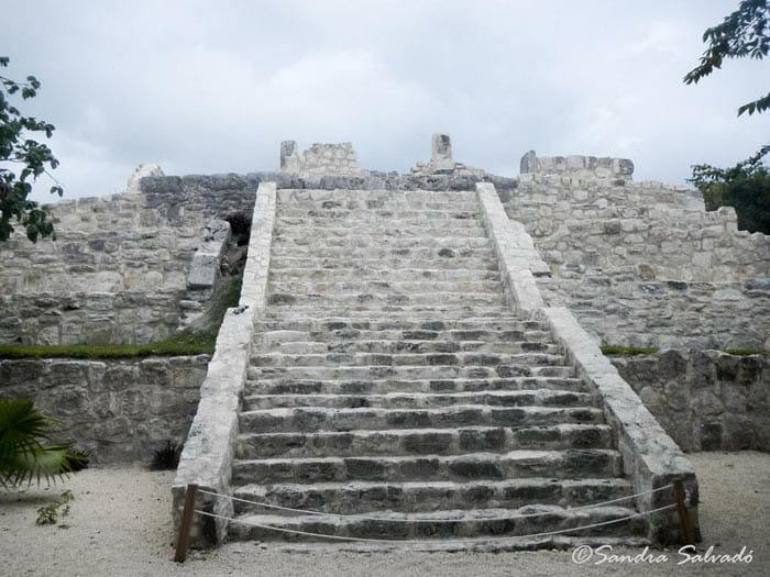 san miguelito cancun ruins