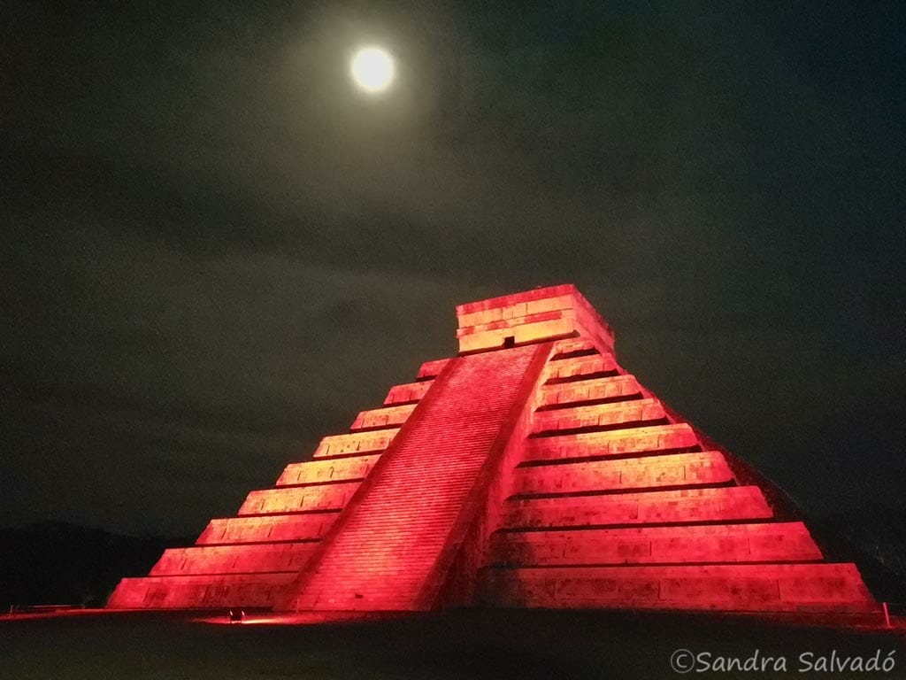 Tulum versus Chichén Itzá