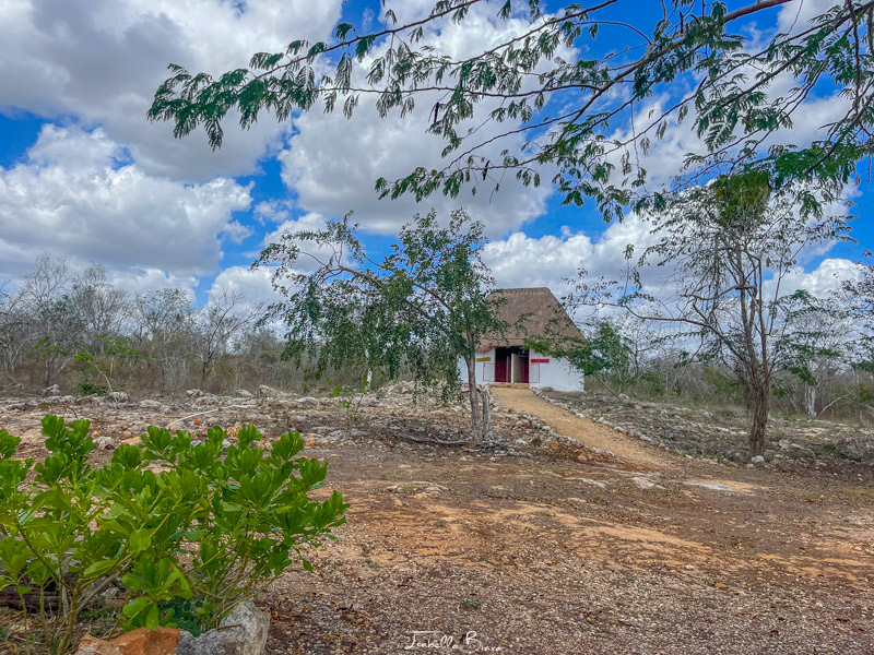 Cenote Caliskutz bathrooms