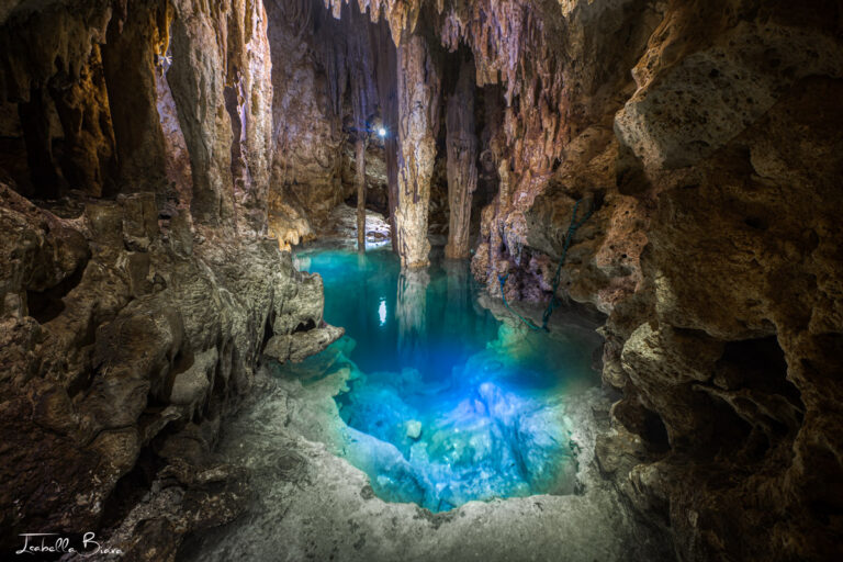 Cenote Santuario Maya