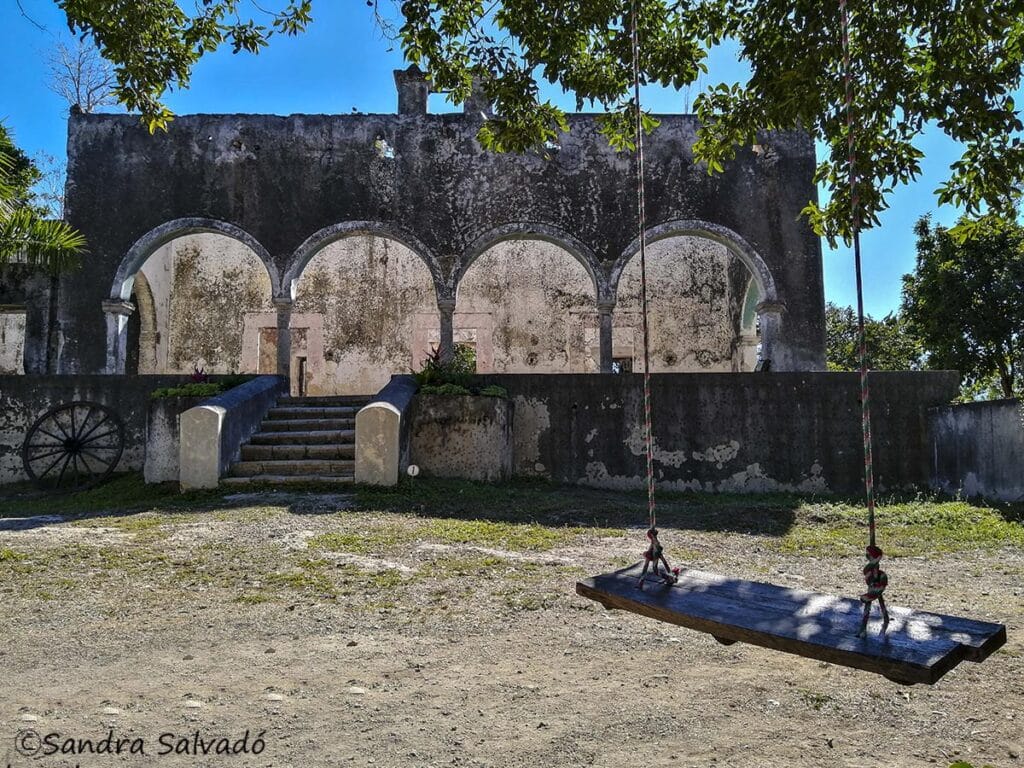 Cenote Hacienda Kampepen, Homun, Yucatan