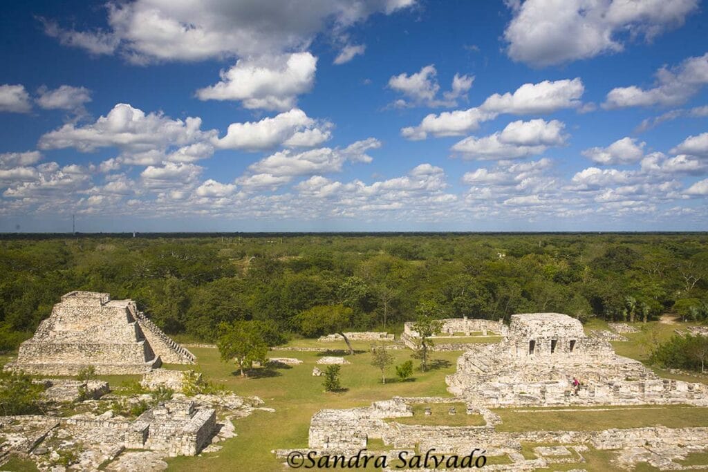 mayapan archaeological site