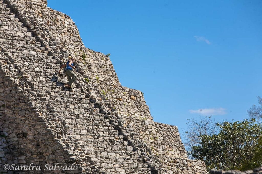 mayapan ruins