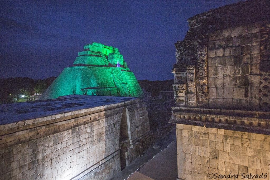 show uxmal ruins